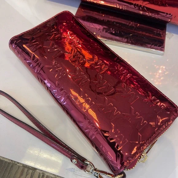 MICHAEL KORS Jet Set Lg Metallic Logo Debossed Continental Wallet Wristlet Phone - Picture 8 of 16